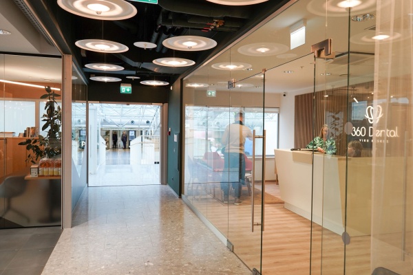 Viru Keskus 360 Dental otsib Hambaarsti