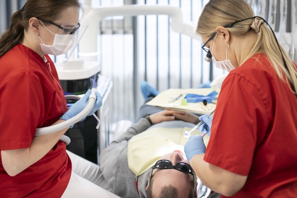 KOGEMUSEGA HAMBAARSTI ASSISTENT TARTUS